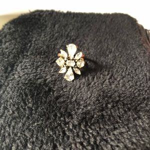 Like New Banana Republic Crystal/Gold Ring Size 7